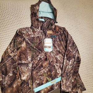 Camouflage jacket with hood and matching pants:women's size XL water repellent